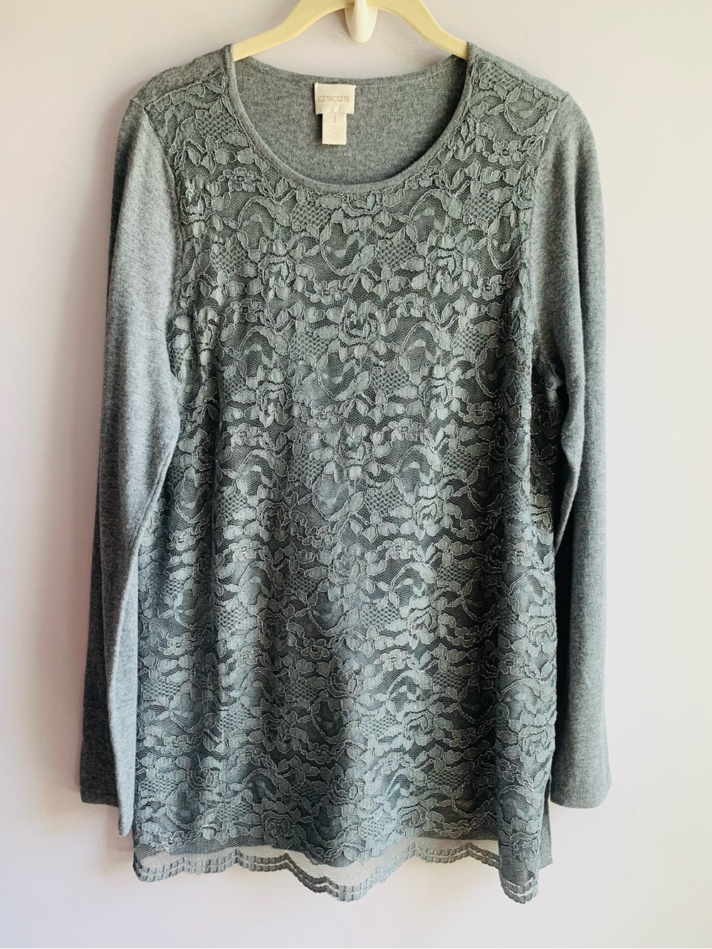 Chico's 'Lily' Sweater Lightweight Grey Floral Lace Overlay Soft Business Casual
